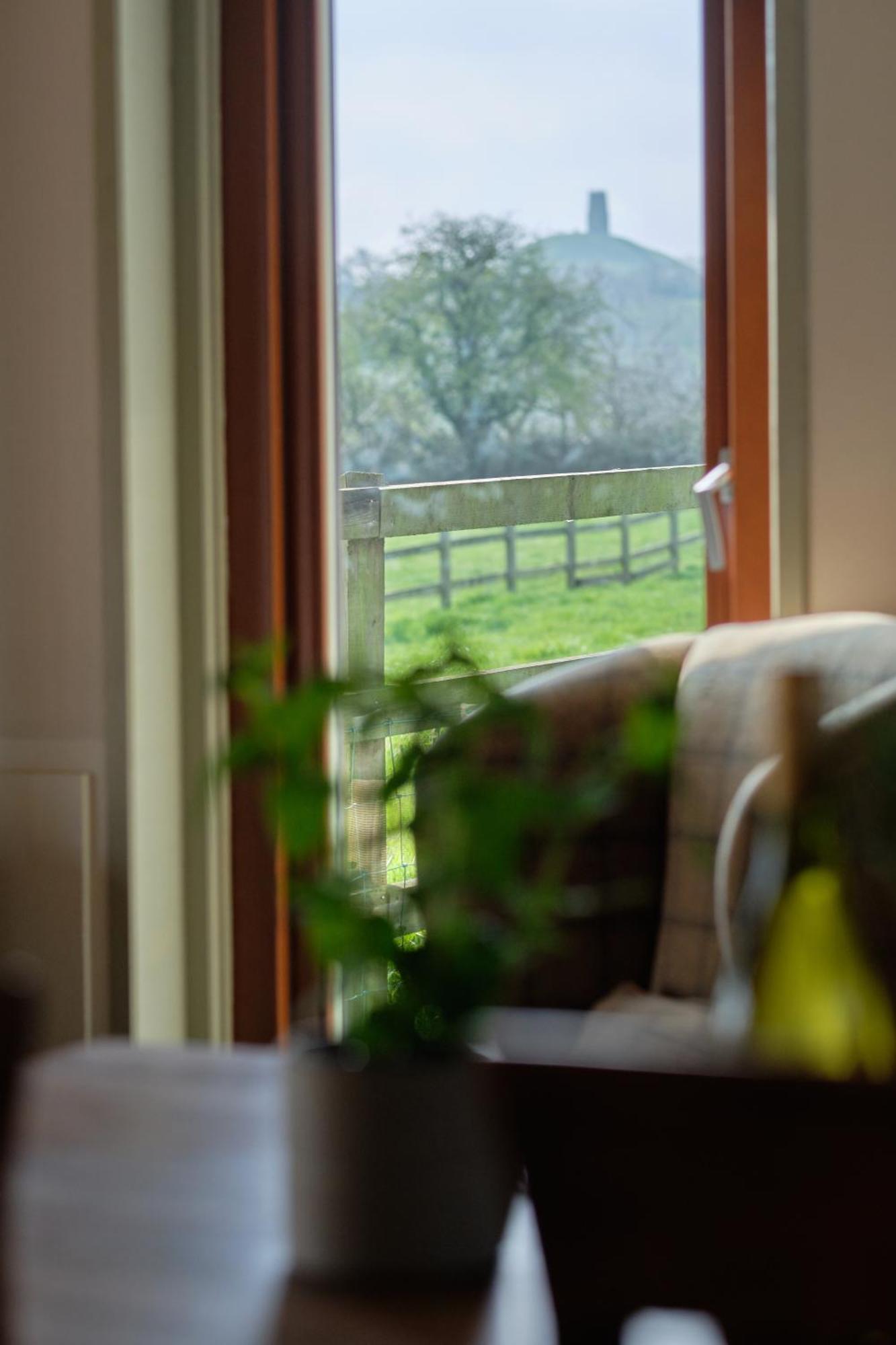 Middlewick Holiday Cottages Glastonbury Bagian luar foto