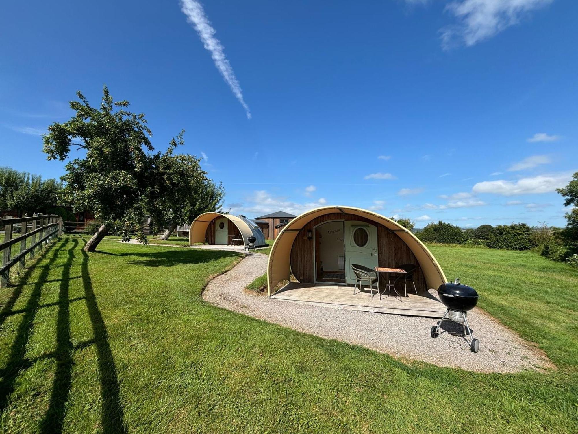 Middlewick Holiday Cottages Glastonbury Bagian luar foto